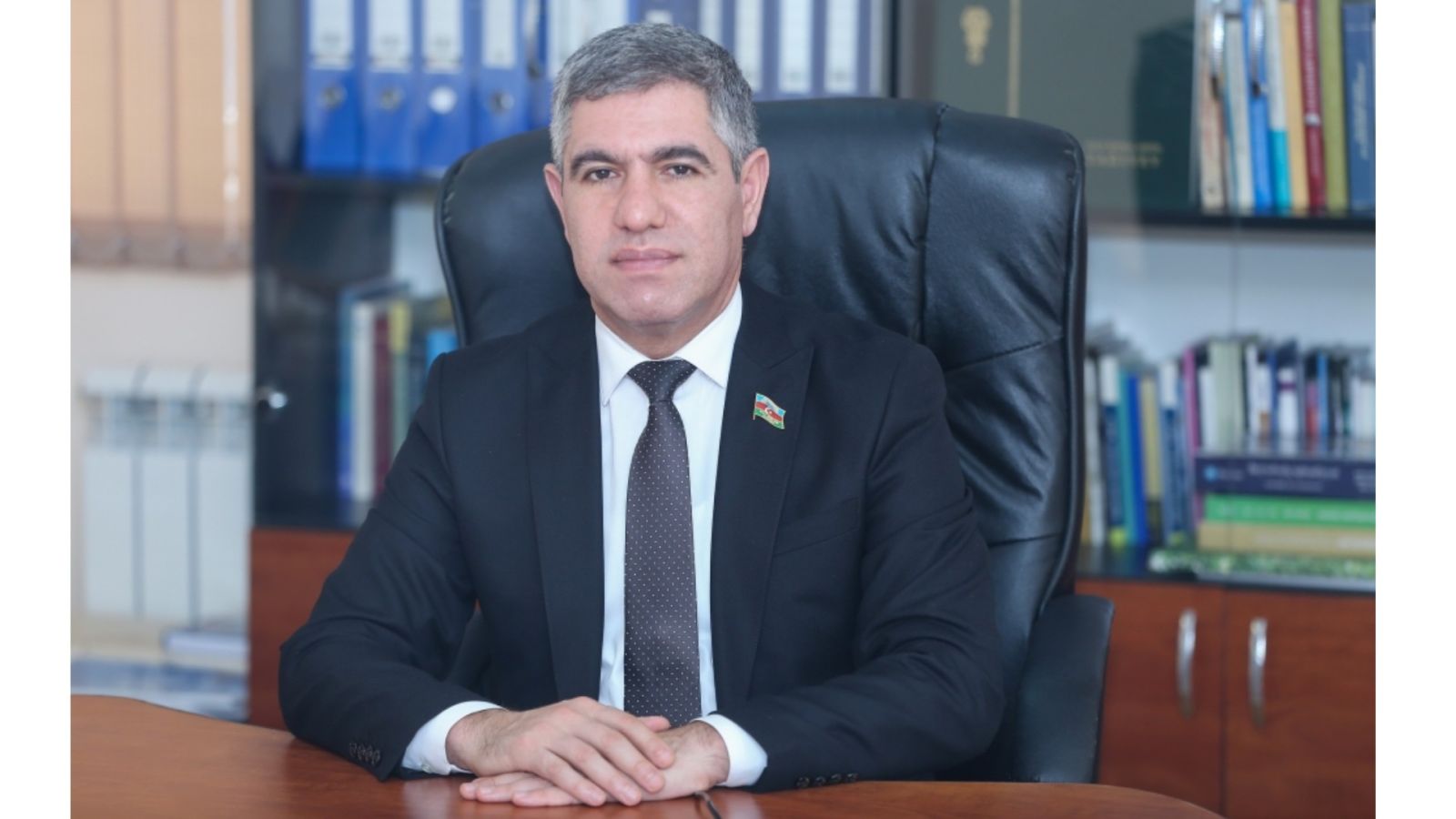 Deputat: “Maaş az olduğuna görə kişilər...”