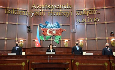 Milli Məclis 25 iyunda buna görə TOPLANIR