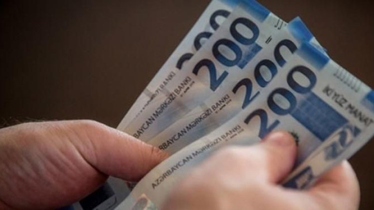 Bu sahədə çalışanlar 4 min manata yaxın maaş ALIR  