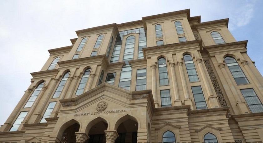 Namizədlərin zəruri seçki sənədlərinin DSK-lara təqdim edilməsi gələn həftə başa çatır