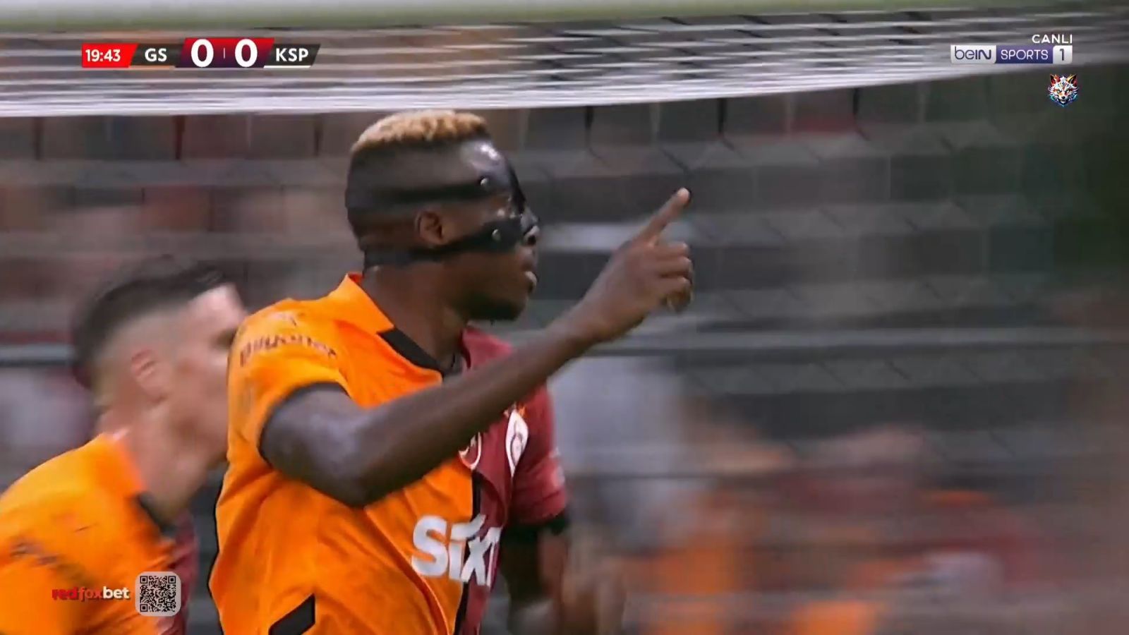 Osimhen "Qalatasaray"da dubl etdi - VİDEO
