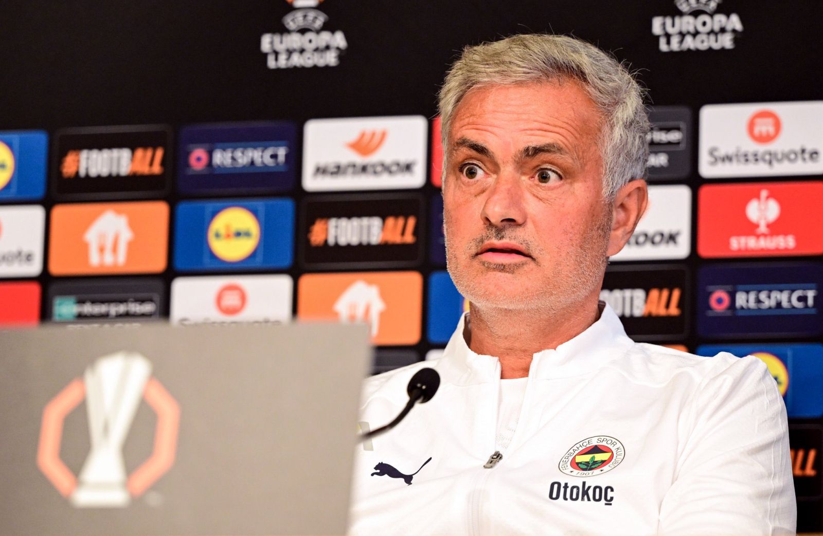 Mourinyo "Real"ın ulduzunu istəyir