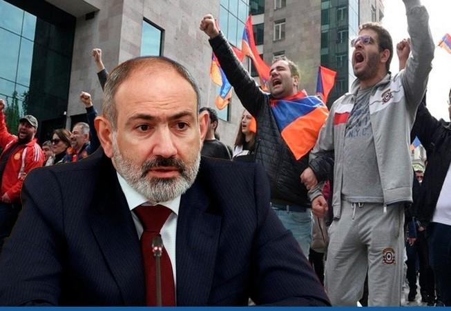 PAŞİNYAN ÜÇÜN GƏRGİN GECƏ - Keşiş Baqrat etiraz aksiyasını genişləndirir