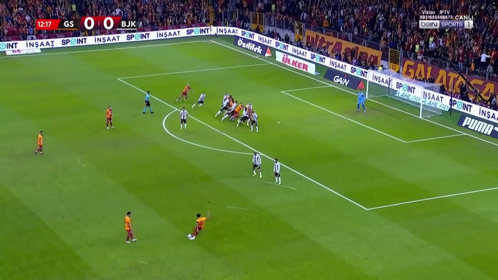 İstanbul derbisində "Qalatasaray" qol vurdu - VİDEO