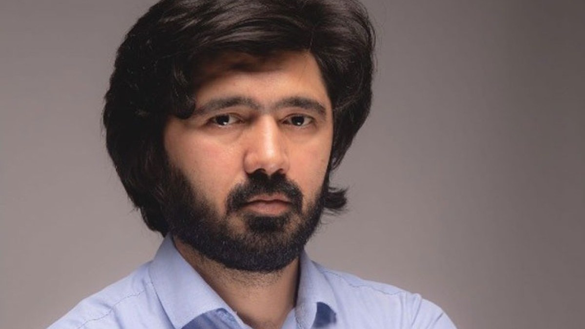 Kəramətdən Ağadadaşa SƏRT SÖZLƏR: "Ağadadaşın beyni xəstədi..." 
