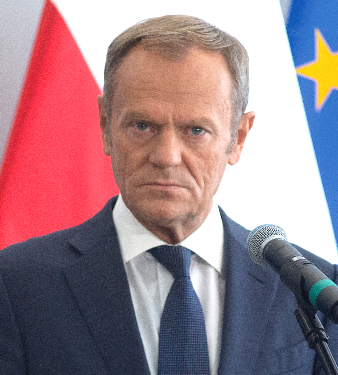 Rusiya miqrantların köməyi ilə Avropanı ələ keçirməyə çalışır-Doland Tusk