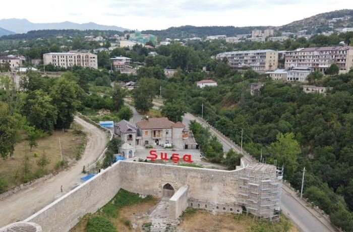Azərbaycan, Özbəkistan və Qırğızıstan prezidentləri Şuşada birinci yaşayış kompleksində və Aşağı Gövhər Ağa məscidində olub, şəhəri gəziblər