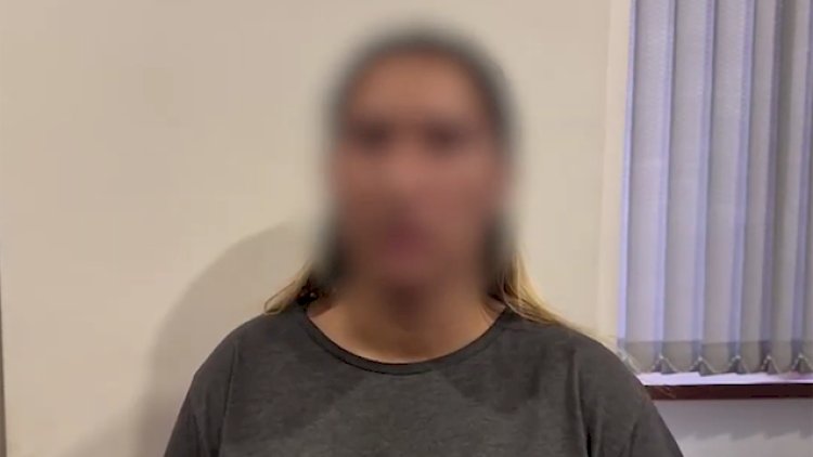 Ahıl qadını aldadıb 15 minini aldı