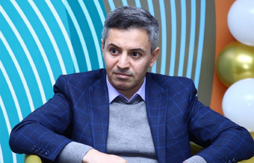 Yazıçı, şair haqq və hüquq müdafiə edəcəksə, Novella Cəfəroğlu nə iş görəcək? - AQŞİN YENİSEY