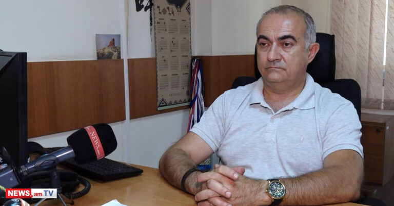 “Nazirlərimizdən birinin qardaşları Rusiyada işləyir. Guya Moskva bunu bilmir?"