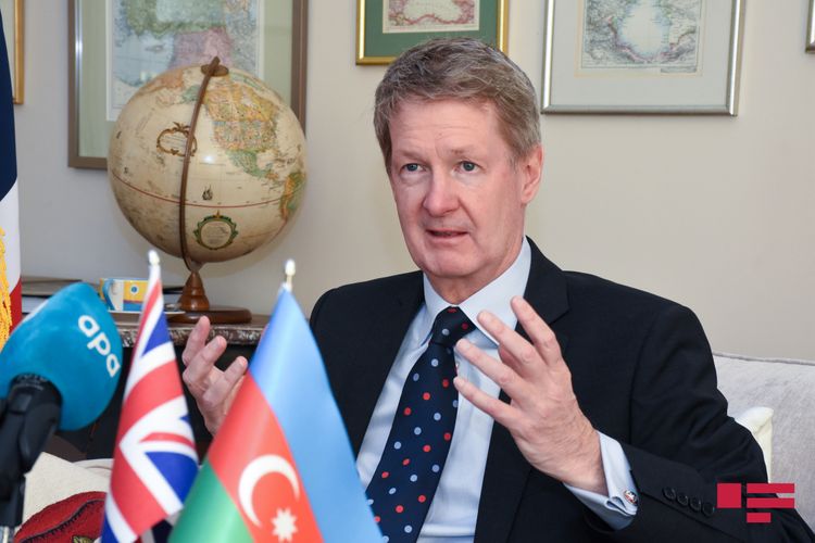 Sabiq diplomat: Azərbaycan Transxəzər beynəlxalq nəqliyyat marşrutunda əsas rol oynayır