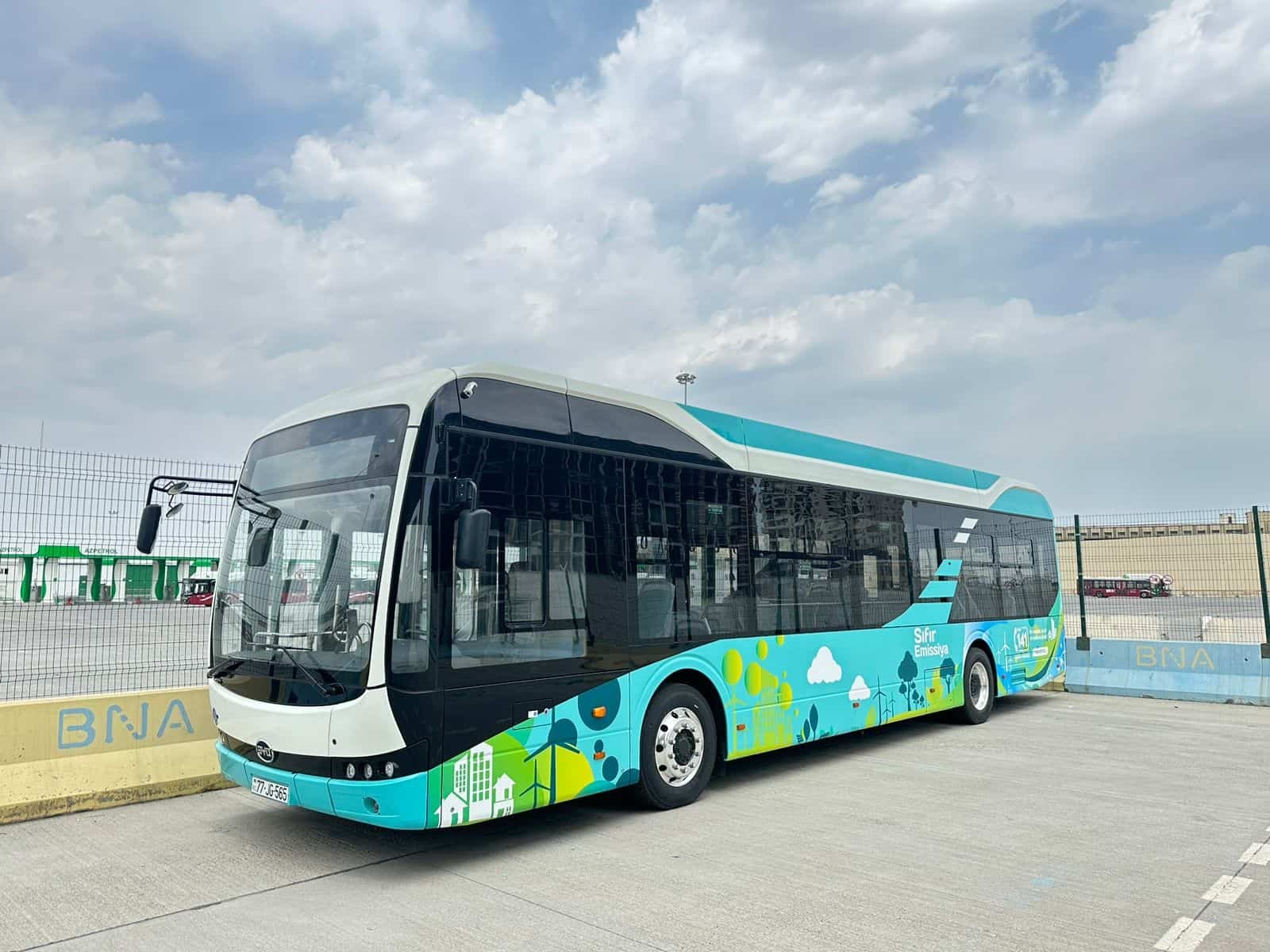 Bu avtobuslar idxal gömrük rüsumundan azad olundu - Qərar