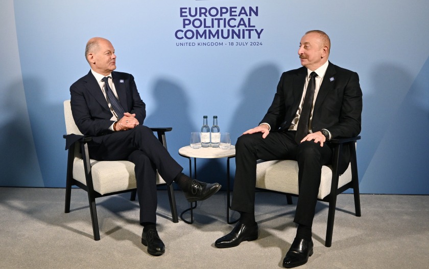 Prezident İlham Əliyev Şoltsla görüşdü - Fotolar
