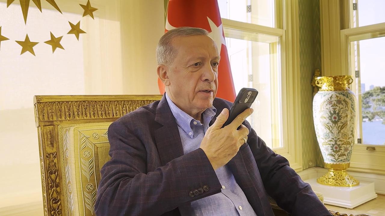 Prezident Ərdoğandan İranın yeni prezidenti Pezeşkiana təbrik