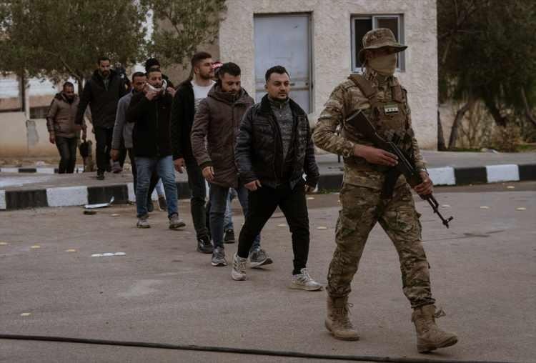 Planları pozuldu, təslim olurlar - Foto