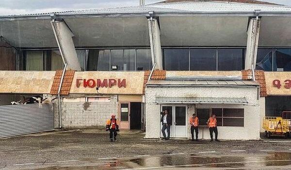 Ermənistanda Azərbaycan suları satılır - Foto