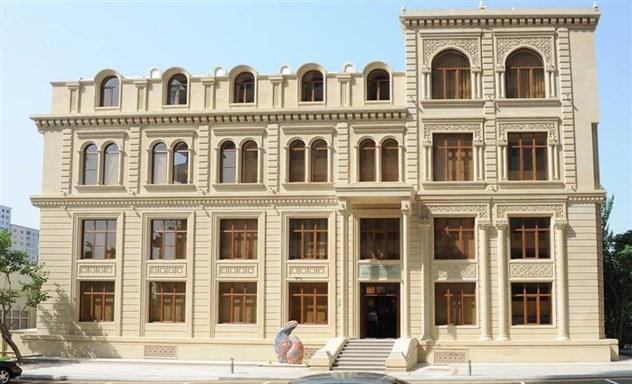 İcmadan fransız səfirin çıxışına - Reaksiya