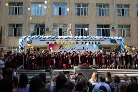Bakı məktəblərinin buraxılış siniflərini 73 minə yaxın şagird bitirir