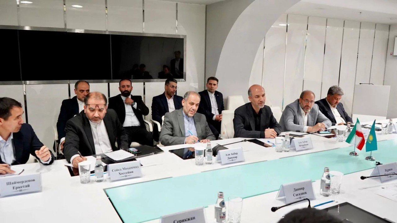 İranın BMT  nümayəndəsi Əmir Səid : ABŞ  terrorizmlə mübarizə aparmaq əvəzinə neft oğurlamağa, Suriya xalqını soymağa və...