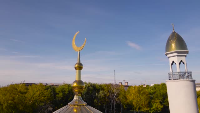 Bu ölkədə uşaqlara İslam bayramlarını qeyd etmək qadağan olundu