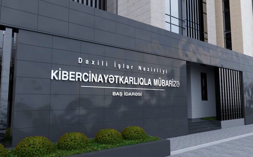 Bank kartlarındakı pulları ələ keçirən dəstə qandallandı