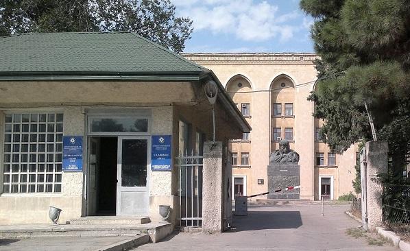 Bu qurumun direktor və müavini istefa verdi