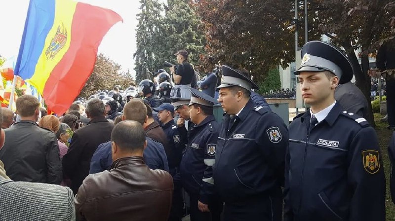 Aİ Moldovaya polis hazırlığı üçün iki milyon avro ayıracaq
