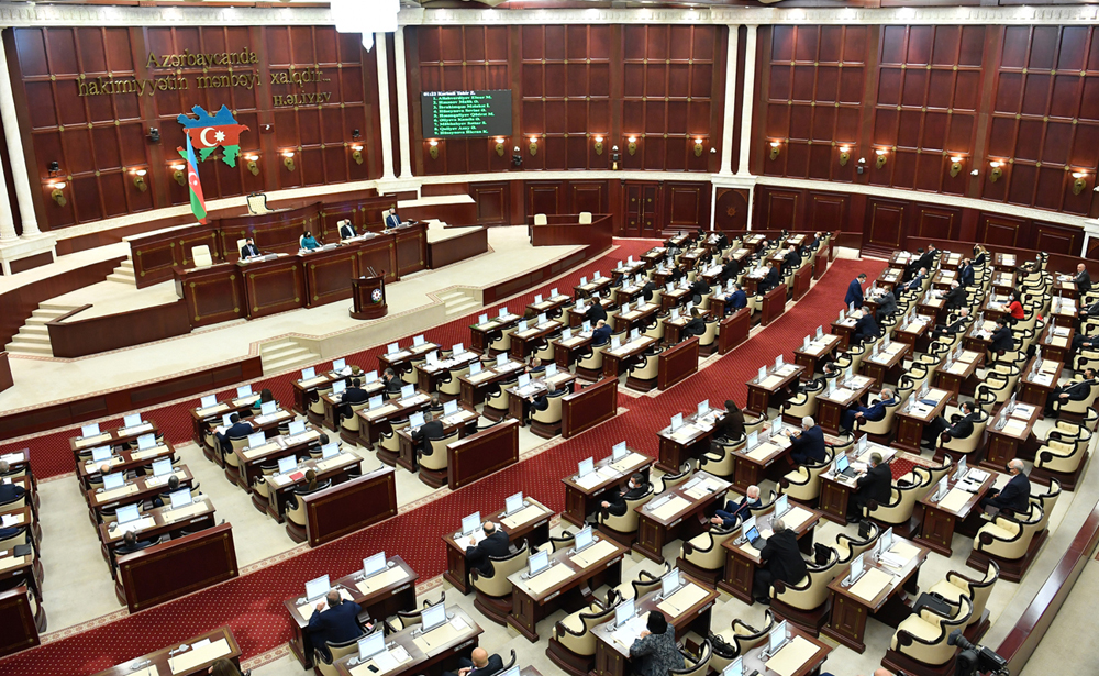 Parlament seçkiləri ilə bağlı “exit-poll”un nəticələri açıqlandı - SİYAHI