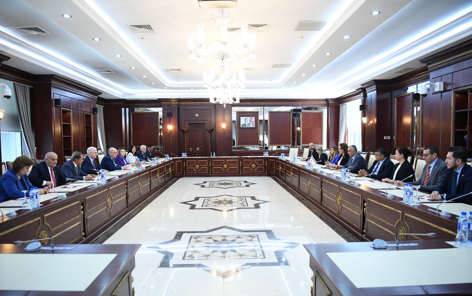 Deputatlar Şimali Kipr Türk Respublikası nümayəndə heyəti ilə görüşüb