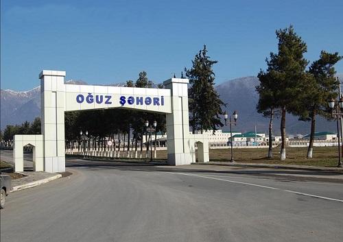 Evdən qızıl oğurladı, Gəncə və Qəbələdə satdı