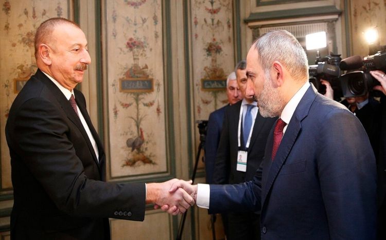 "Ermənistanın İlham Əliyevin mərhəmətinə sığınmasına çox ehtiyacı var" - Fazil Mustafa