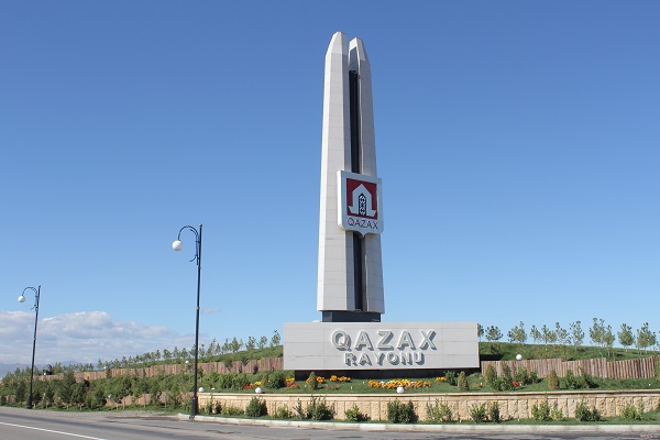 Tələbələr zəhərləndi, bufet bağlandı - Həkim