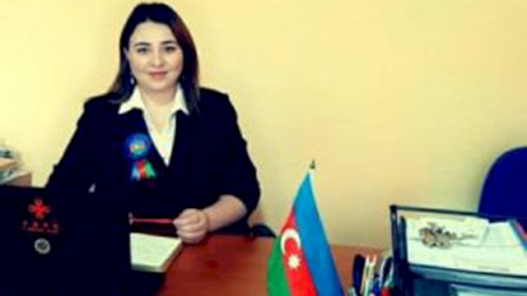 Azərbaycanda məktəb direktoru işçisi tərəfindən bıçaqlandı
