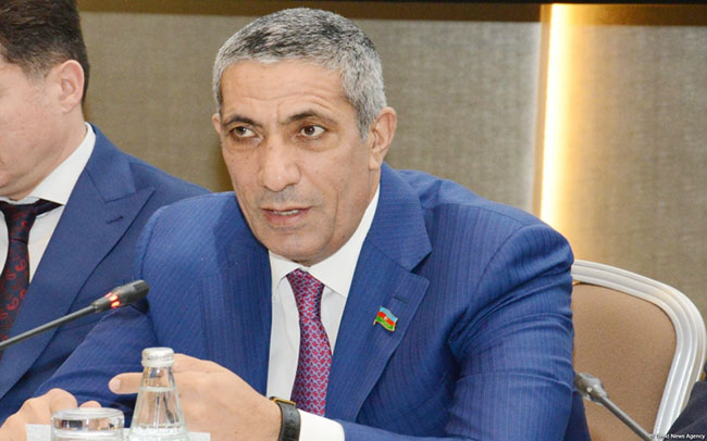Siyavuş Novruzovun 10 rəqibi var: 3-ü pensiyaçıdır - Digərləri isə...