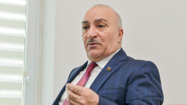 Tahir Kərimli: “Müxalifət liderləri necə razı olublar, masanın üzərində LGBT-nin bayrağı olsun? Bu, rüsvayçılıqdır!”