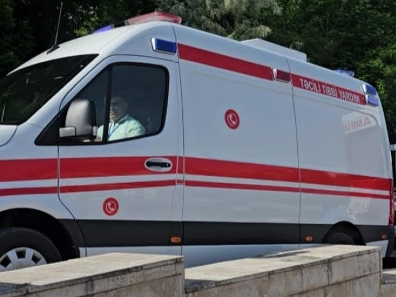 Sumqayıtda qardaş qardaşı bıçaqladı