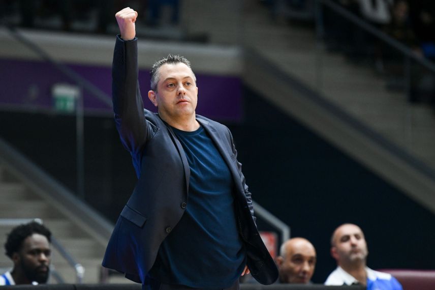 "Şəki"nin baş məşqçisi: "Hakimlərin basketbolçumuzu oyundan çıxarması bizə motivasiya verdi"
