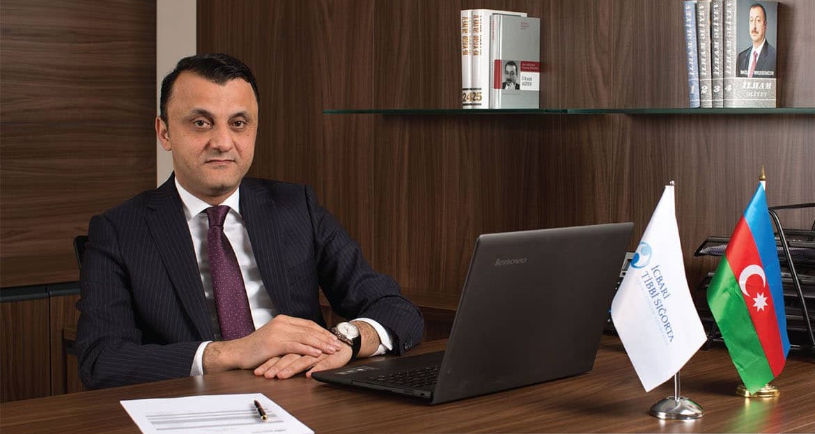 Vüqar Qurbanov baş həkimi İŞDƏN ÇIXARDI