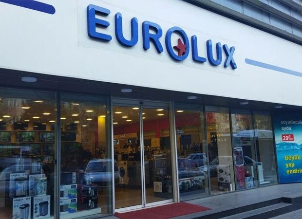 “Eurolux”un rəhbəri və qardaşı oğlu niyə bıçaqlanıb? – 500 minlik oğurluq işi…