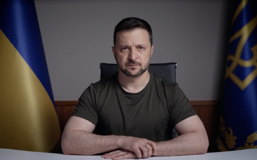 Zelenski Ukrayna vətəndaşlarının Livandan təxliyə edildiyini açıqlayıb