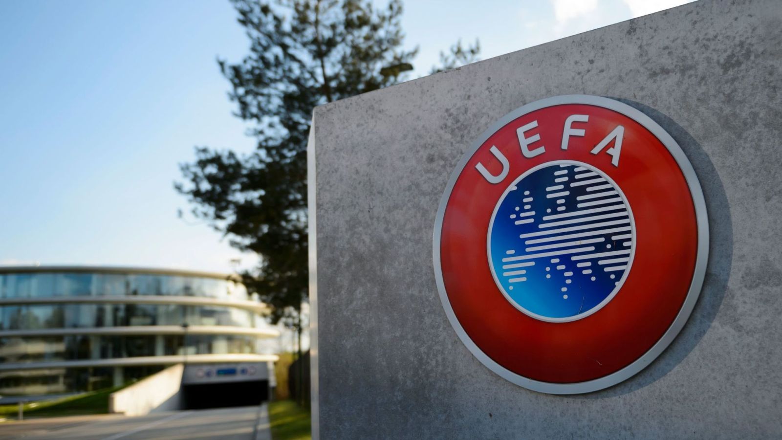 UEFA Azərbaycan millisinə TEXNİKİ MƏĞLUBİYYƏT VERDİ