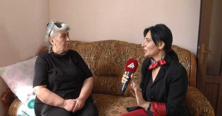 Şuşaya köçmüş ilk sakin: "Ata-ana, məni bağışlayın, Şuşanı sizsiz gördüm" - VİDEO