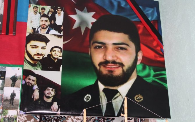 “Uşaqlıqda peraşki, su satdı, sonra da ayaqqabı sexində işləyib bizi dolandırırdı” - FOTOLAR
