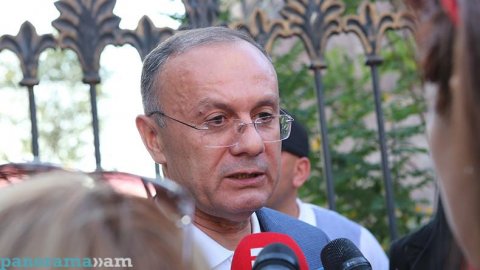 “Azərbaycan ordusu Ermənistanın dərinliklərinə irəliləyib” - Ohanyan