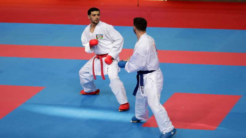 39 yaşlı süpürgəçi dünya çempionatının qızıl medalını qazandı - FOTOLAR/VİDEO