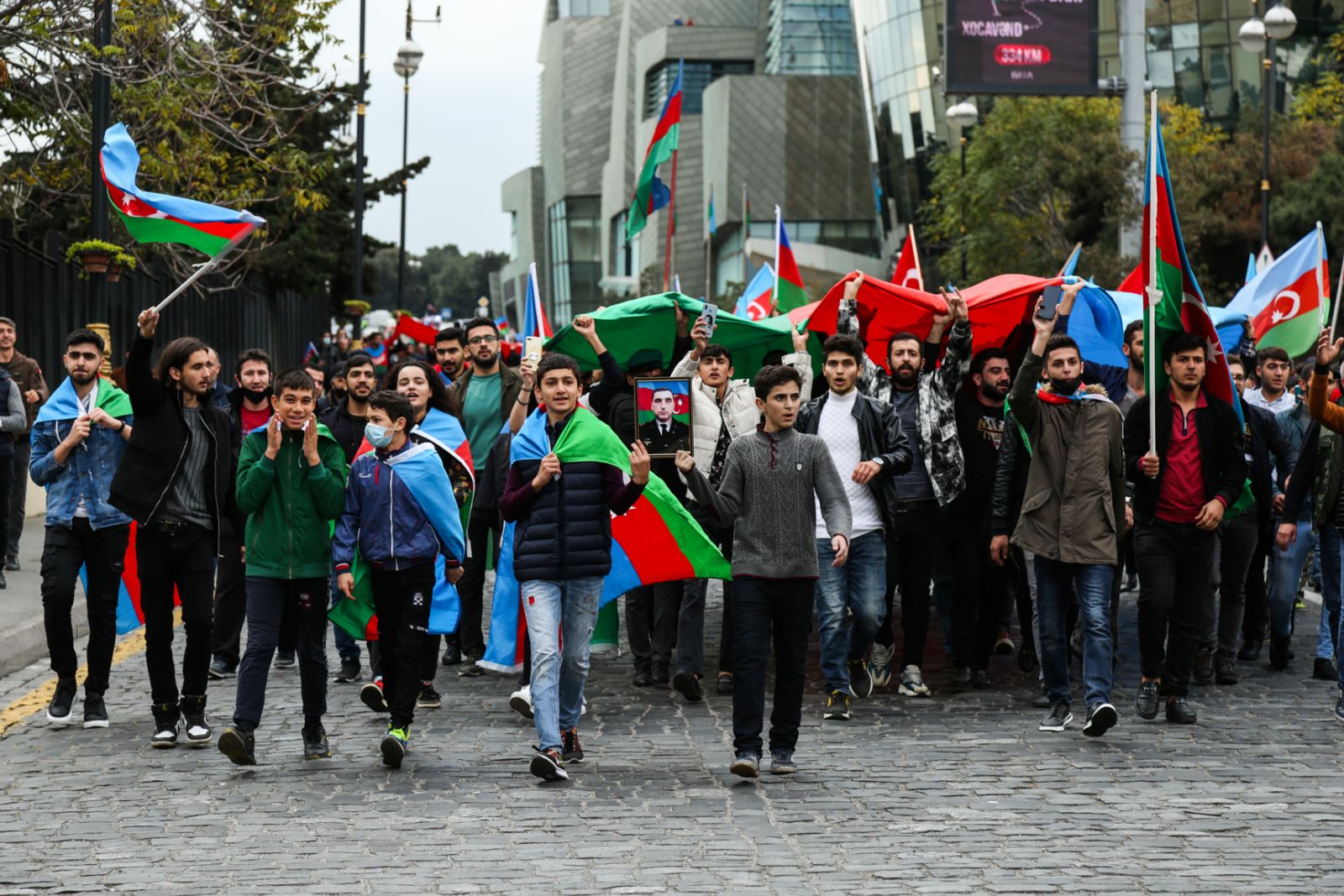 Korrupsioner, xalqa qarşı zülm edən məmur kütləsindən kənarda... - MÜXALİF PARTİYADAN MİLLİ HƏMRƏYLİK ÇAĞIRIŞI 