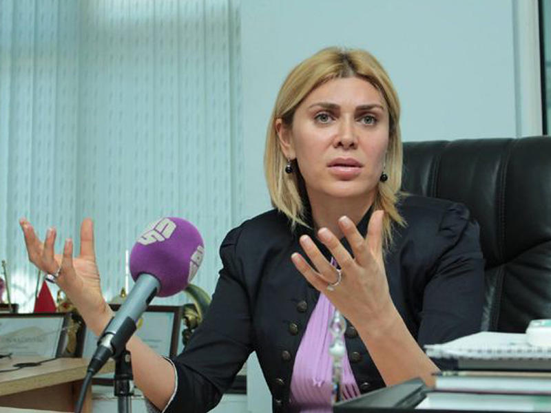 Heç bir telekanal Xoşqədəmi yaxın buraxmır - Daha iki TV imtina etdi