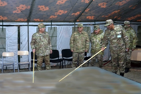 Zakir Həsənov Laçında: Komanda-qərargah təlimləri keçirilir - FOTO