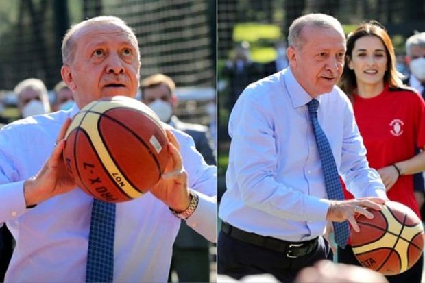 Ərdoğan gənclərlə basketbol oynadı – VİDEO