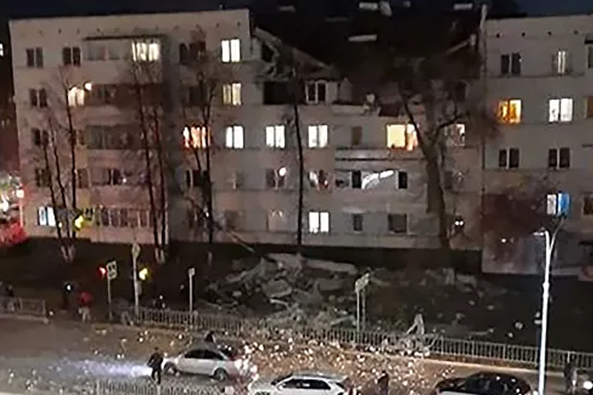 Tatarıstanda yaşayış binasında partlayış olub, ölən və yaralananlar var